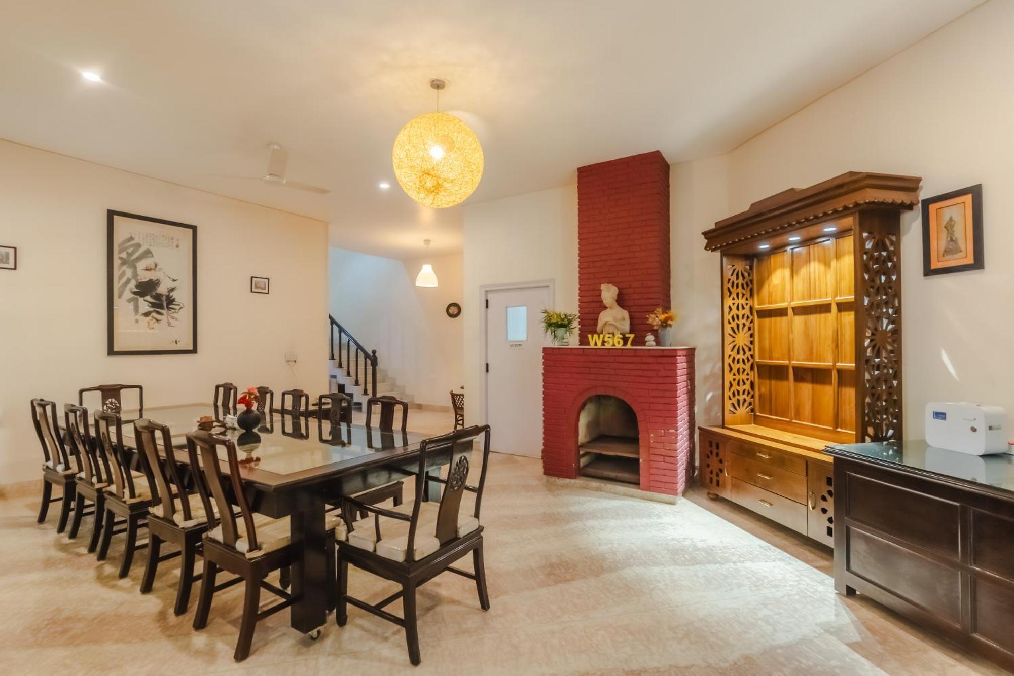 Saffron Leaf W567 Hotel Дехрадун Екстериор снимка